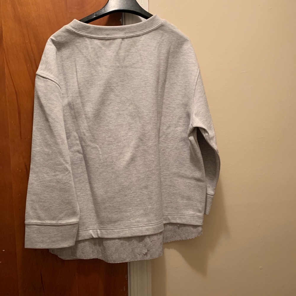 Sweatshirt - Picture 2 of 3